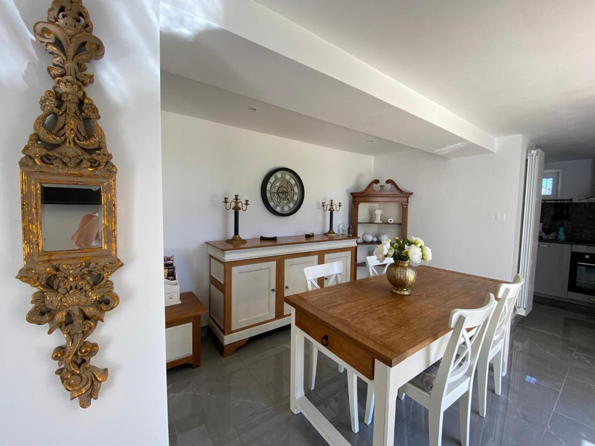 Amity. Exclusive Poolside Garden Apartment Sarlat Exterior foto