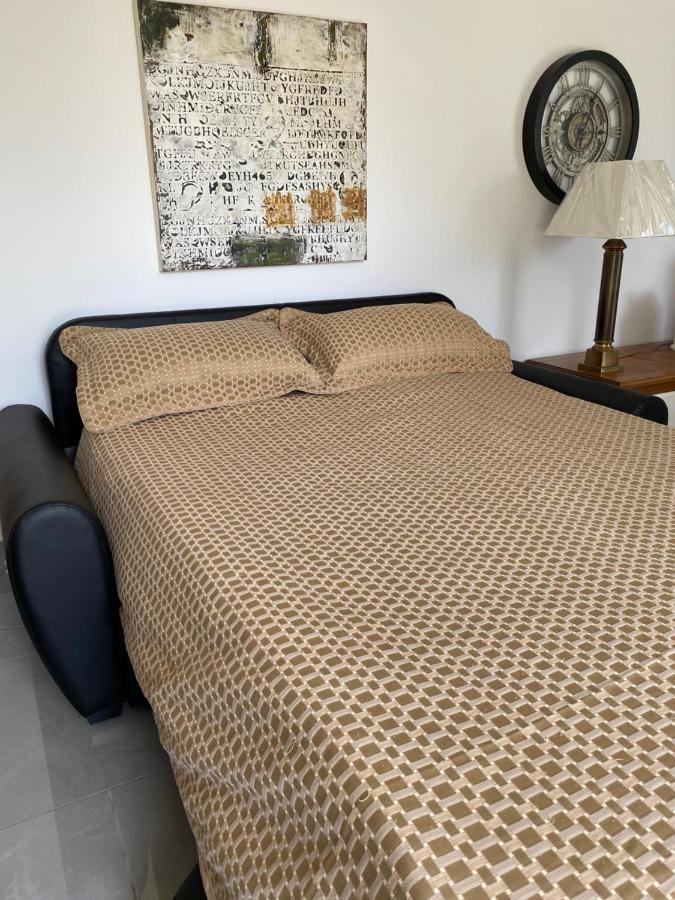 Amity. Exclusive Poolside Garden Apartment Sarlat Exterior foto