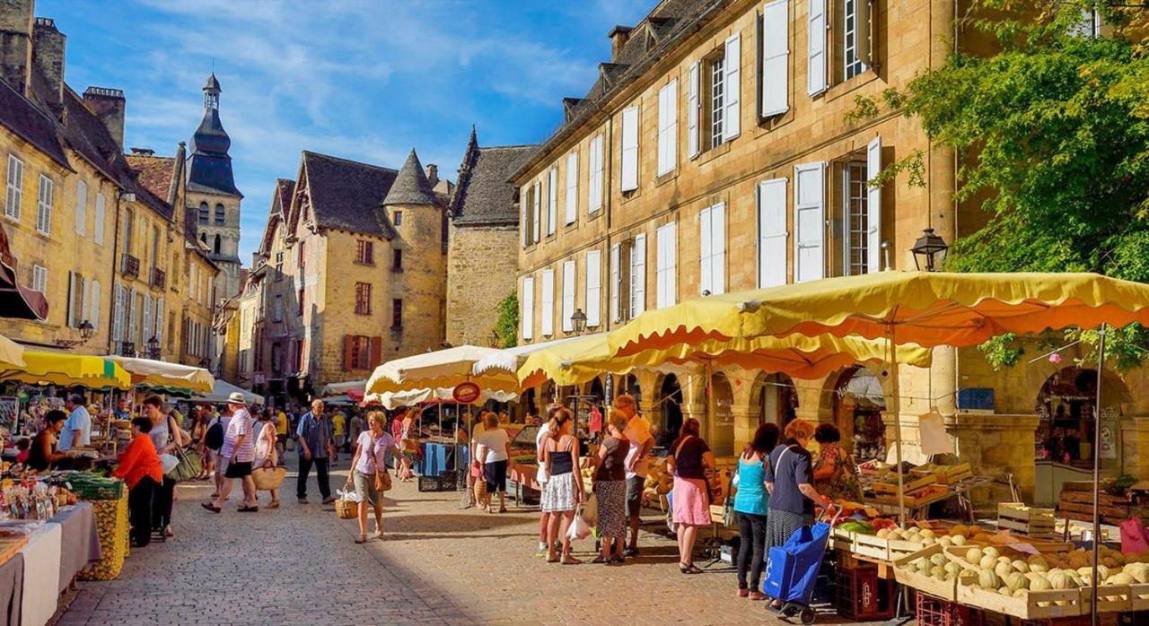 Amity. Exclusive Poolside Garden Apartment Sarlat Exterior foto